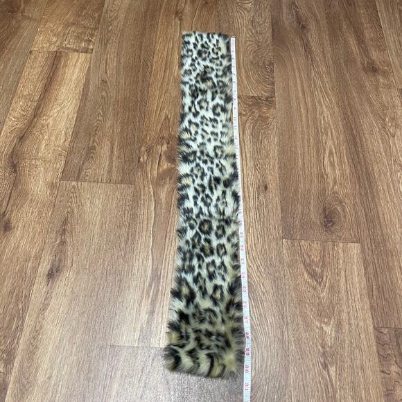 Crewcuts Leopard Faux Fur Scarf Girls OS Soft Fuzzy J.Crew Holiday Winter NYE - Picture 3 of 6